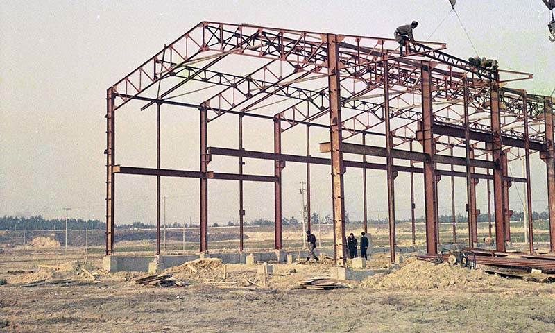 1968年建設中