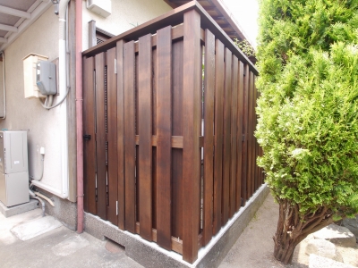 ブロックより安全な和風の目隠しフェンス /中川木材産業